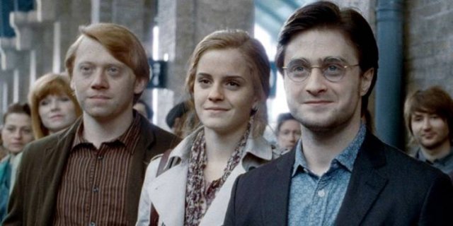 All 39 Movies That Ever Hit $1 Billion At The Box Office (39 pics) All 39 Movies That Ever Hit $1 Billion At The Box Office (39 pics)