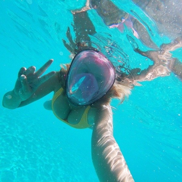 Bikini Girls (77 pics)