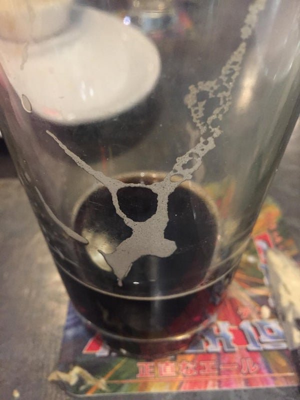 Your Beer Is Sending You A Message (28 pics)