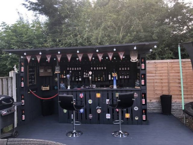 Bar From Pallets (15 pics)