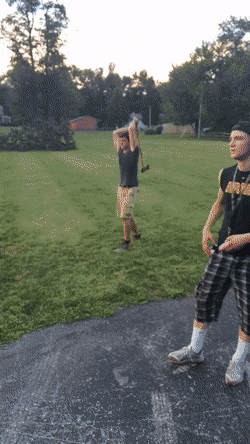 Acid Gifdump, August 1 (25 gifs)