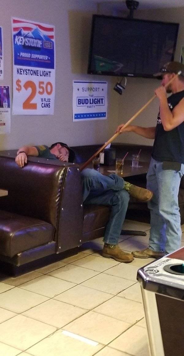 Getting Drunk (47 pics)