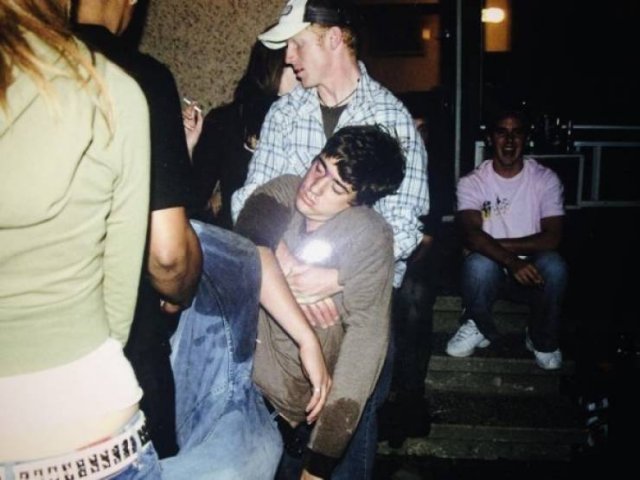 Getting Drunk (47 pics)