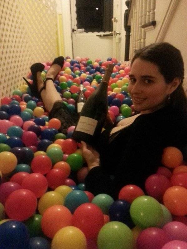 Getting Drunk (47 pics)