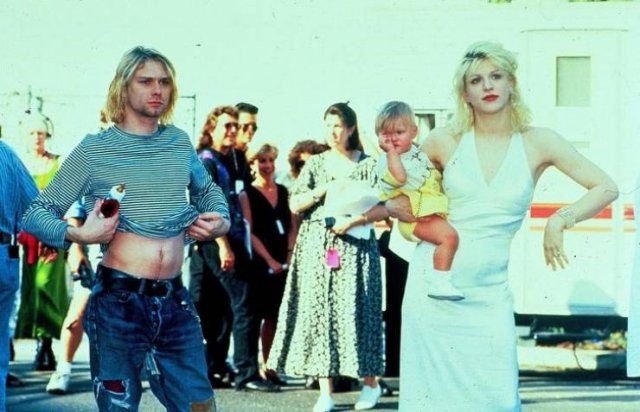What Celebs Have Been Doing At The End Of The Last Century (24 pics) What Celebs Have Been Doing At The End Of The Last Century (24 pics)