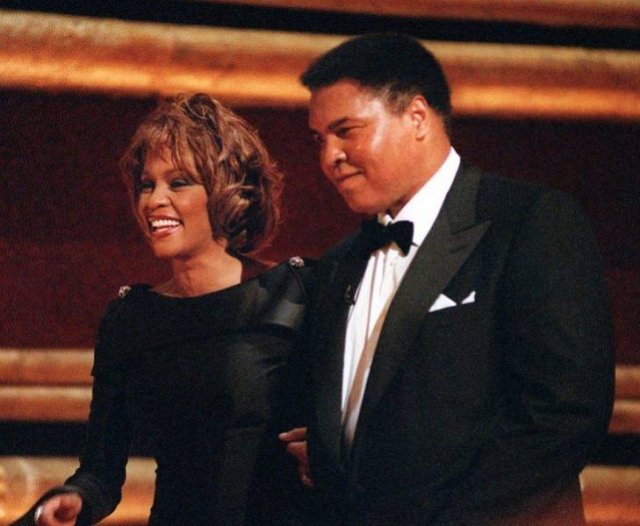 What Celebs Have Been Doing At The End Of The Last Century (24 pics) What Celebs Have Been Doing At The End Of The Last Century (24 pics)