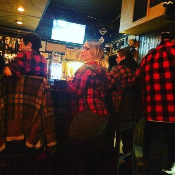 You Know You In Canada When You See Something Like This (50 pics)