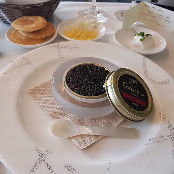 Economy Class Food Vs Business Class Food (38 pics)