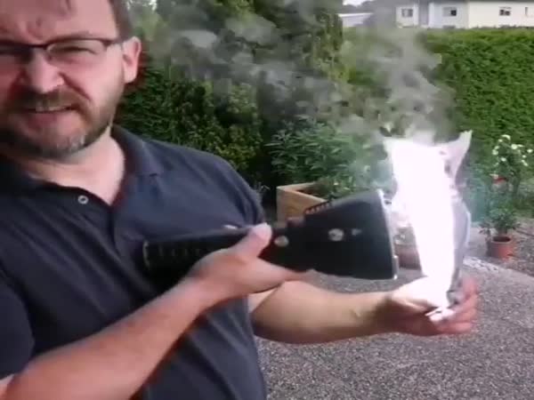 53000 Lumens In A Single Flashlight