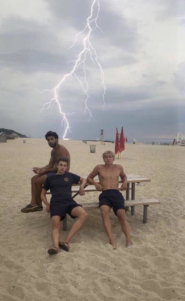 Perfectly Timed Photos (38 pics)