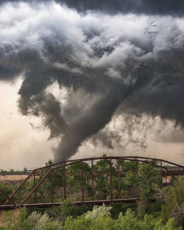 When A Picture Says More Than Just A Thousand Words (55 pics)