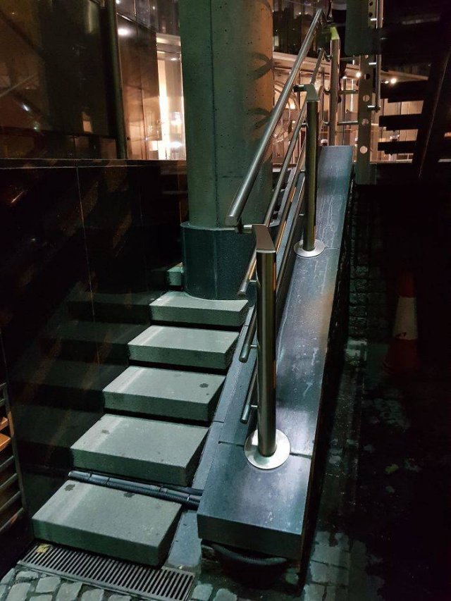 The Worst Stairs Ever. Which One Are Your Favorite? (40 pics)