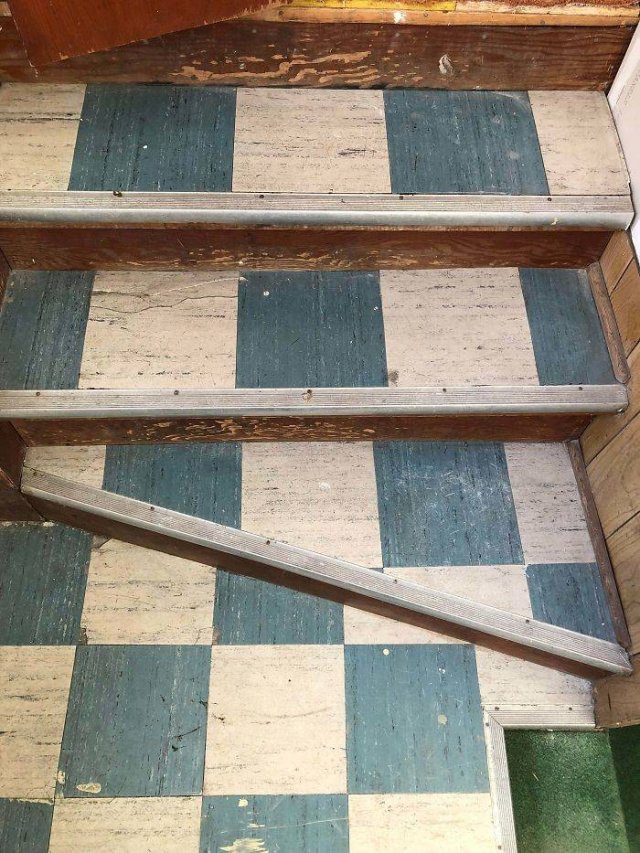 The Worst Stairs Ever. Which One Are Your Favorite? (40 pics)