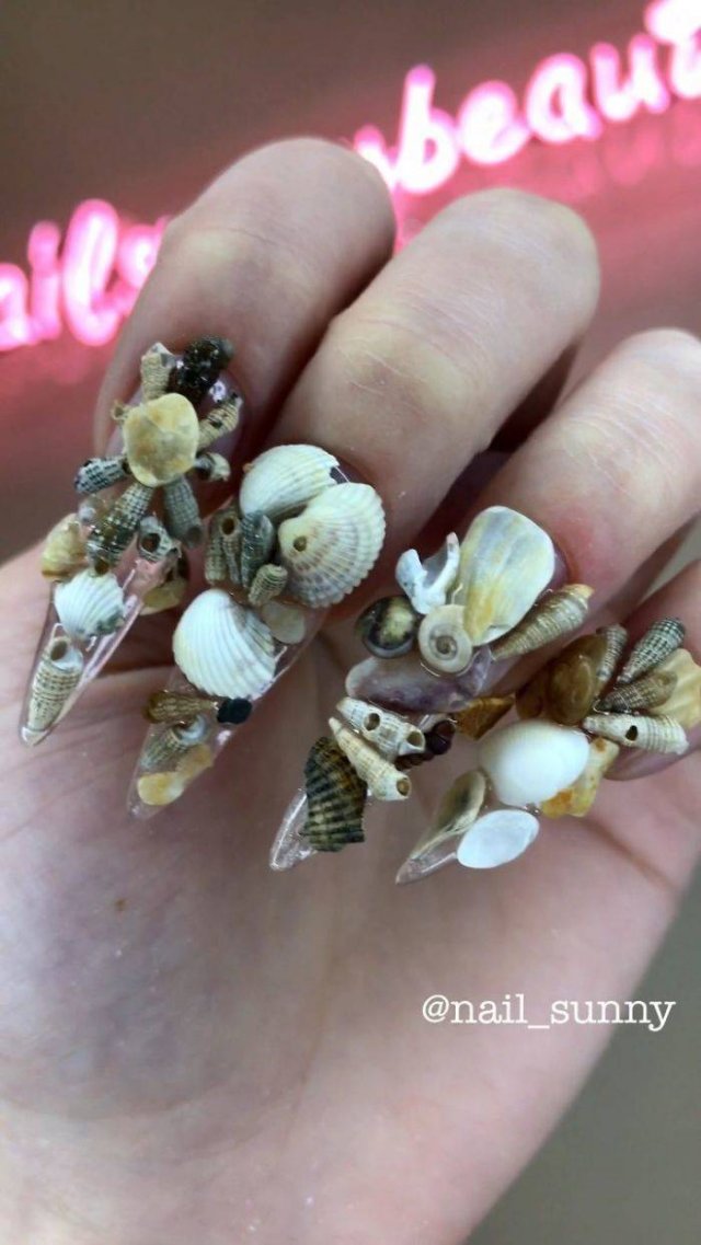 This Russian Nail Salon Makes The Weirdest Nails Ever (38 pics) This Russian Nail Salon Makes The Weirdest Nails Ever (38 pics)