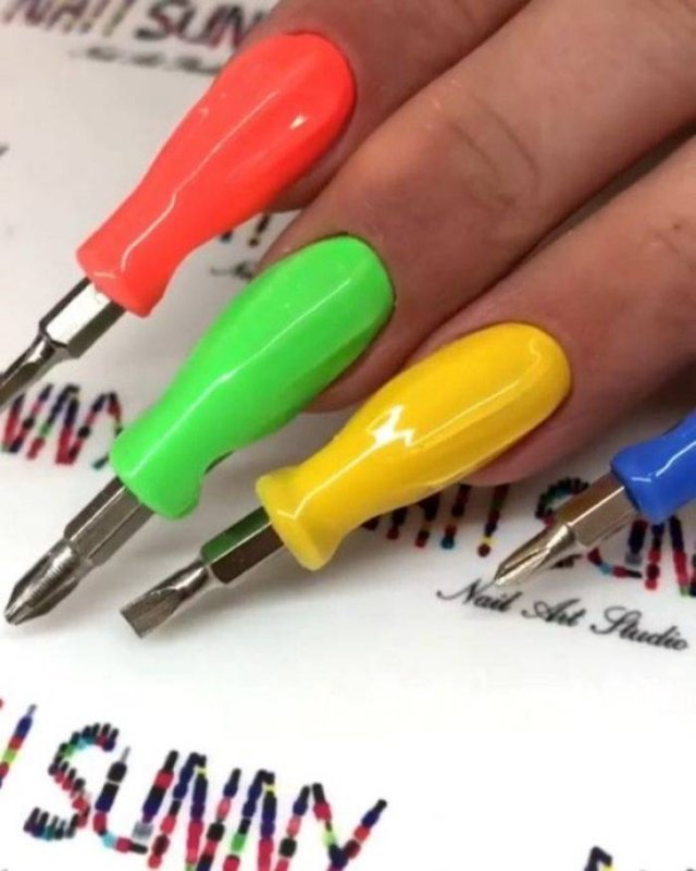 This Russian Nail Salon Makes The Weirdest Nails Ever (38 pics) This Russian Nail Salon Makes The Weirdest Nails Ever (38 pics)