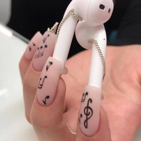 This Russian Nail Salon Makes The Weirdest Nails Ever (38 pics) This Russian Nail Salon Makes The Weirdest Nails Ever (38 pics)