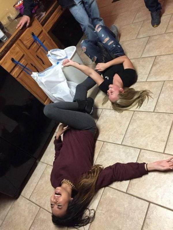 Drunk And High People (35 pics)