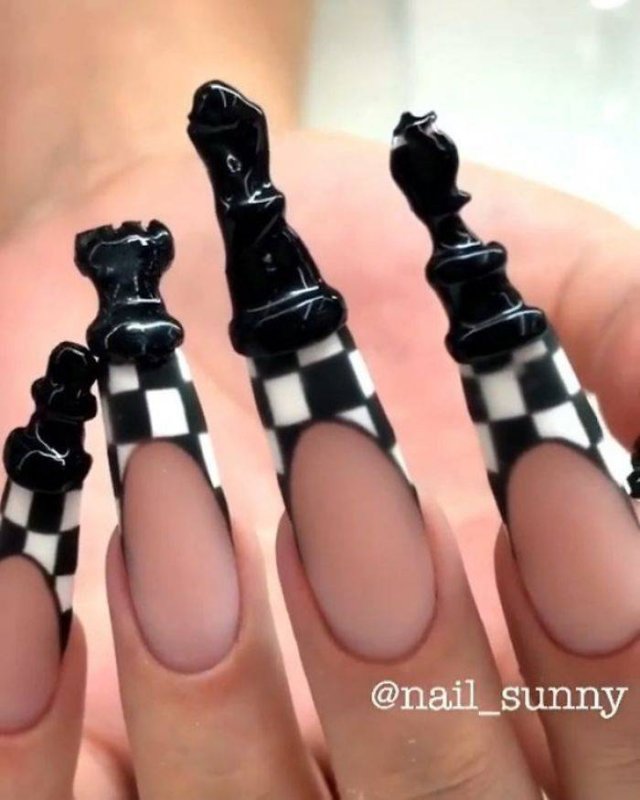 This Russian Nail Salon Makes The Weirdest Nails Ever (38 pics) This Russian Nail Salon Makes The Weirdest Nails Ever (38 pics)