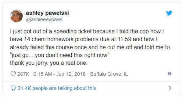 Funny Tweets About College Students (17 pics)