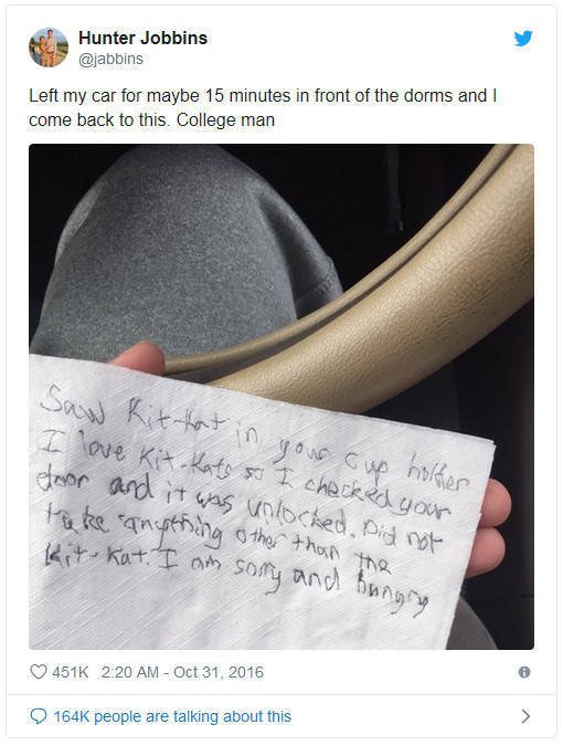 Funny Tweets About College Students (17 pics)