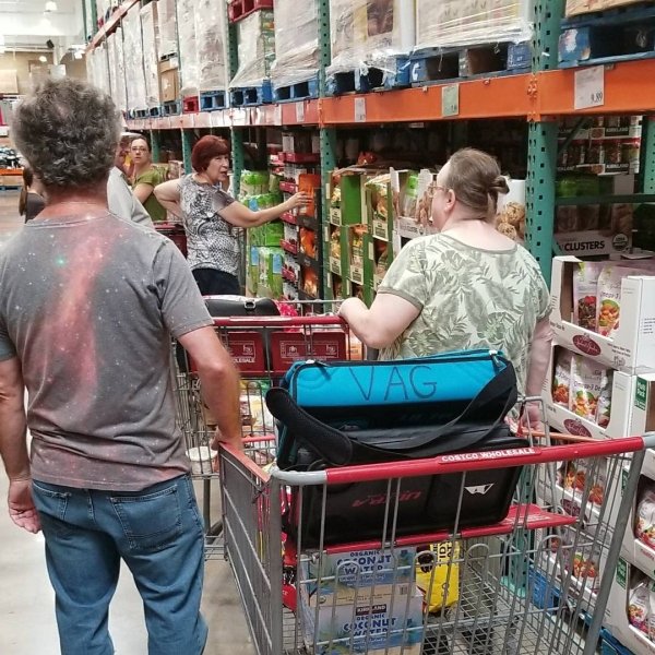 Welcome To Costco (31 pics)