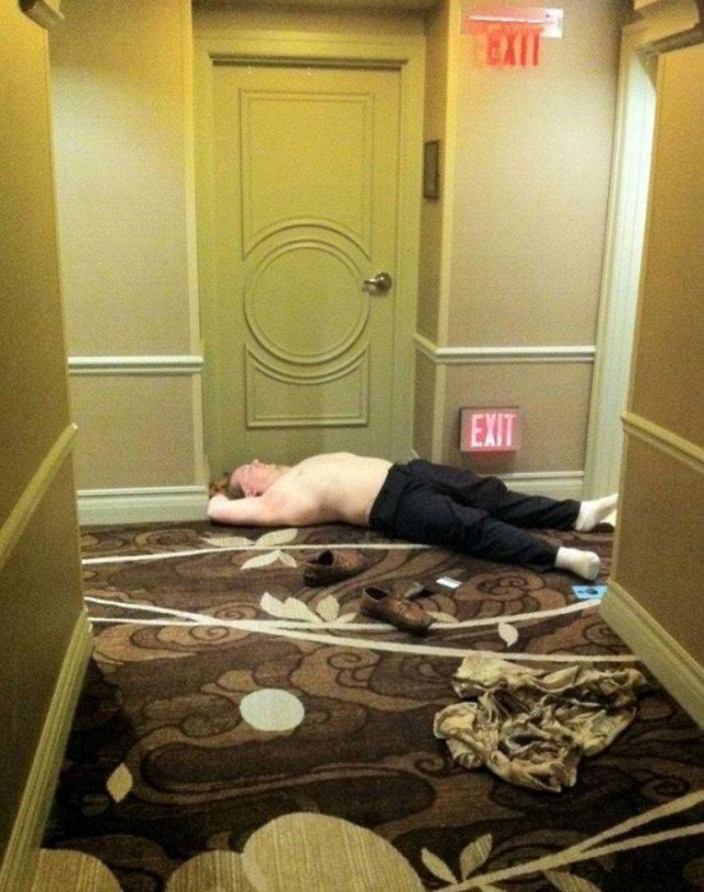 These Hotel Guests Are The Worst 33 Pics