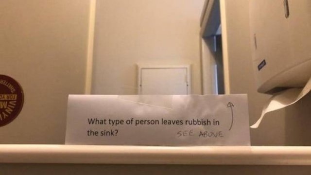 Passive Aggressive Bathroom Notes (31 pics)