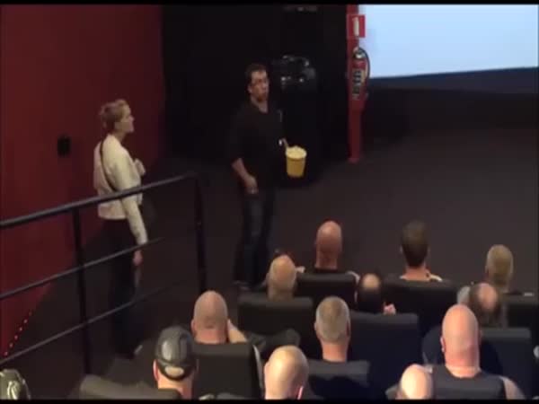 Wrong Theatre