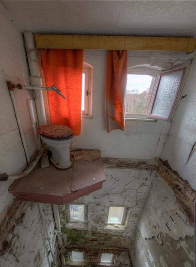 Weird Toilet Photos (40 pics)