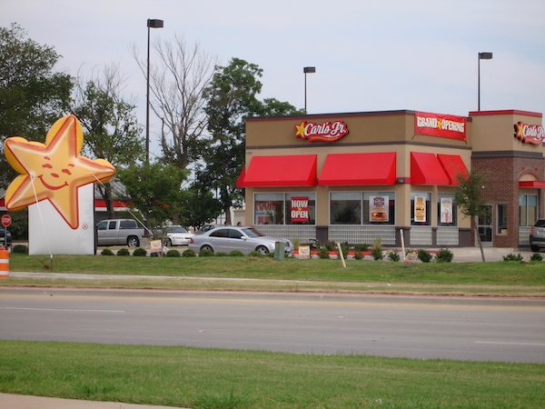 Average Wait Time At Drive-thrus Of Fast-Food Restaurants (11 pics)