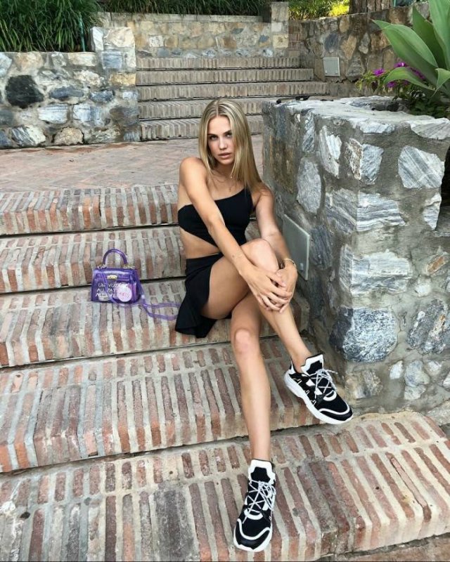 This Pretty Girl Is Dolph Lundgren’s Daughter! (9 pics)
