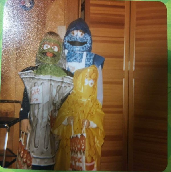 Halloween Pics From The 90s (25 pics)