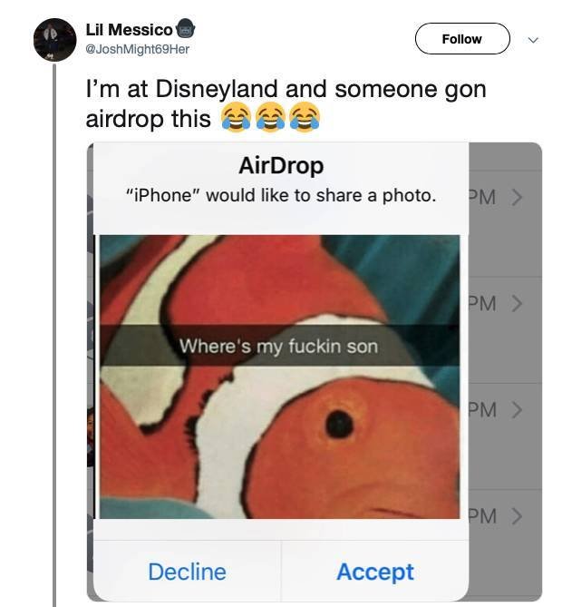 AirDrop Trolling (23 pics)