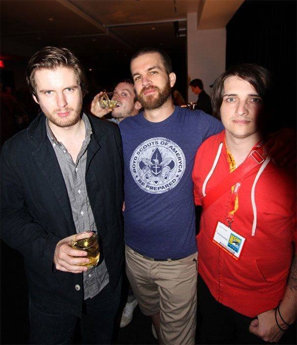 Celebrities Photobomb Ordinary People (27 pics) Celebrities Photobomb Ordinary People (27 pics)