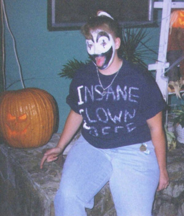 90s Halloween Costumes (23 pics)