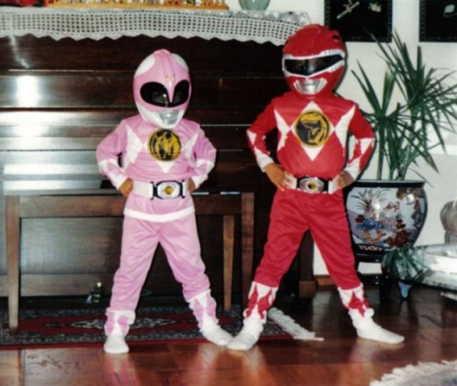 90s Halloween Costumes (23 pics)