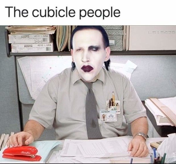 These Can Only Happen At Work (37 pics)
