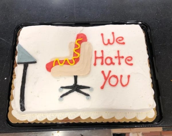 These Can Only Happen At Work (37 pics)