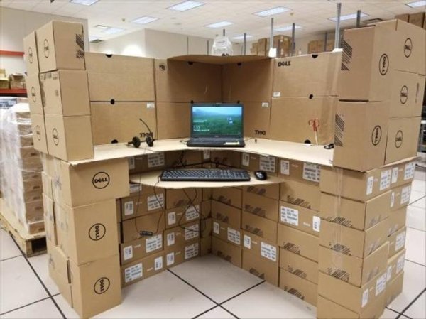 These Can Only Happen At Work (37 pics)