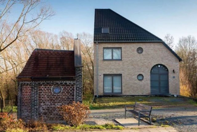 Strange Belgian Houses (45 pics) Strange Belgian Houses (45 pics)