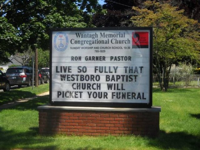 Right Signs From A Church (19 pics)