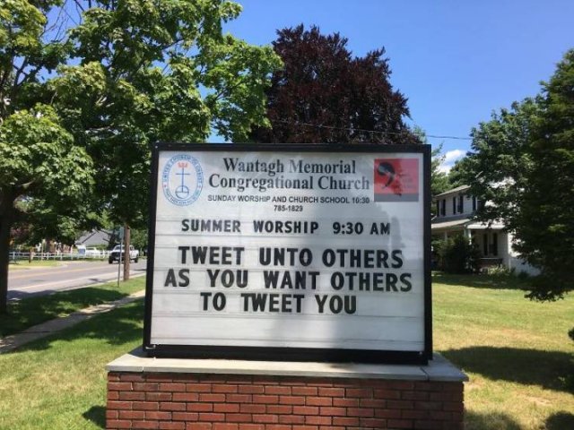 Right Signs From A Church (19 pics)