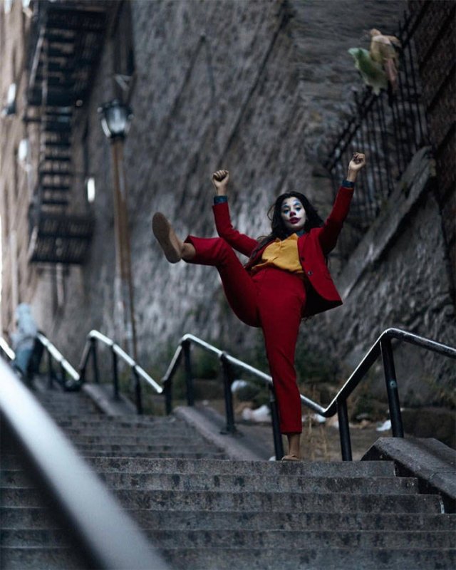 The Joker Stairs In The Bronx (17 pics)