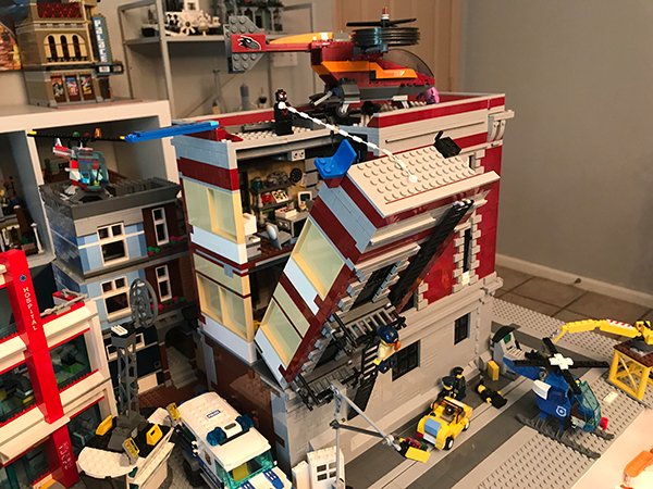 LEGO - Relevant At Any Age (40 pics)