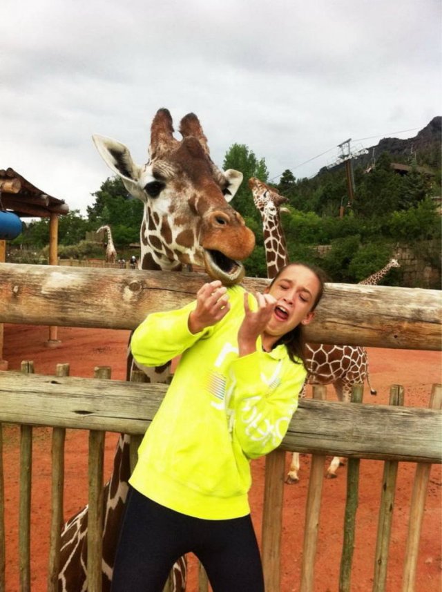 In The Right Place At The Right Time (47 pics)