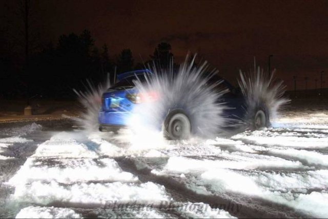 In The Right Place At The Right Time (47 pics)