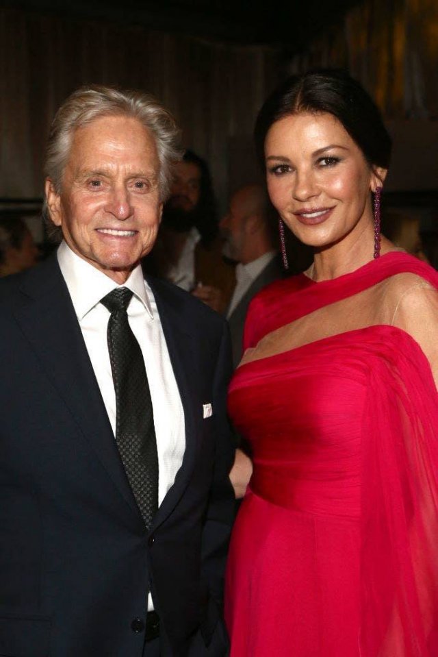 Celebrity Couples With Big Age Differences (16 pics) Celebrity Couples With Big Age Differences (16 pics)