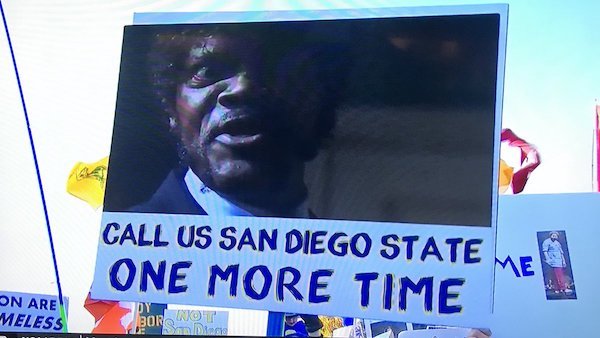 College GameDay Signs (28 pics)