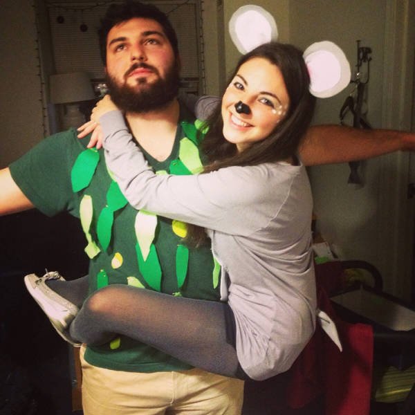 Couples Halloween Costumes (23 pics)