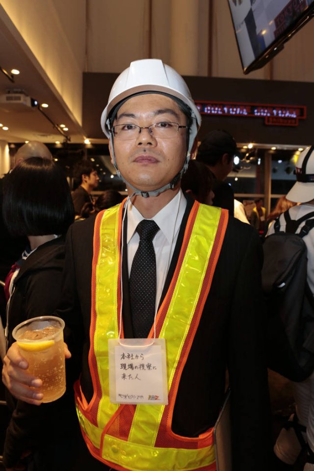 Japanese Halloween Costumes (28 pics)